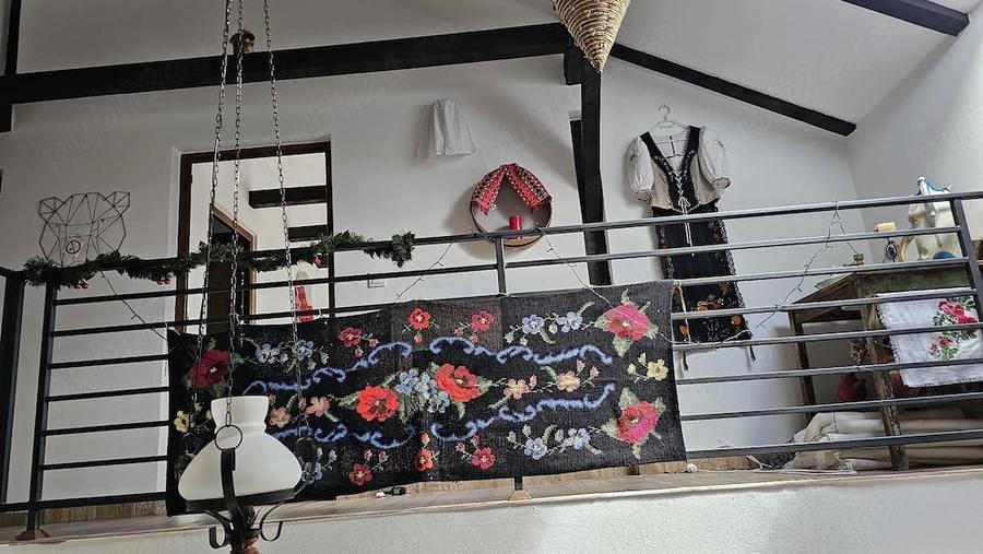 Casă cu 5 camere cu Teren 420 Mp în Paltin