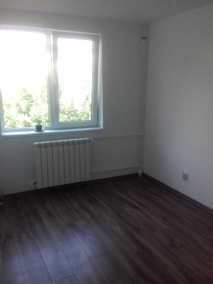 Apartament cu 2 camere semidecomandat în Exterior Vest