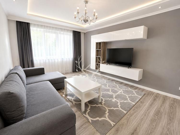 Apartament cu 3 camere decomandat, mobilat în Între Lacuri — fotografia 1