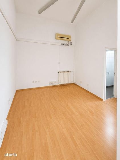 Spațiu comercial, de 100 mp, în Centrul Civic