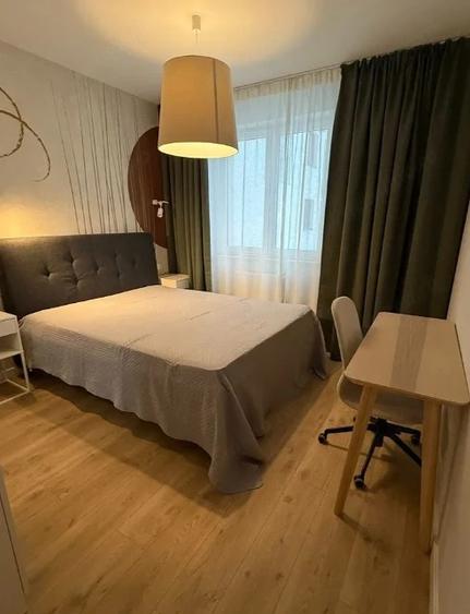 Apartament cu 2 camere decomandat în Politehnica
