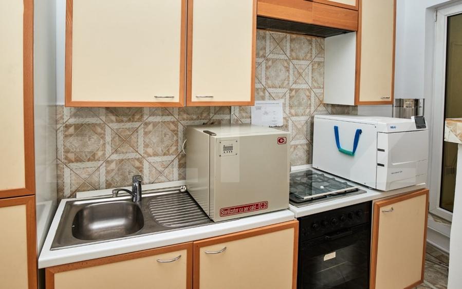 Casă individuală cu 7 camere cu Canalizare în Rudului