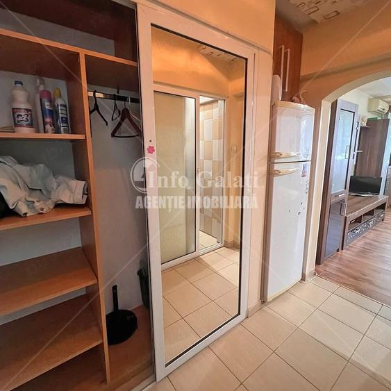 Garsonieră decomandată în Faleză