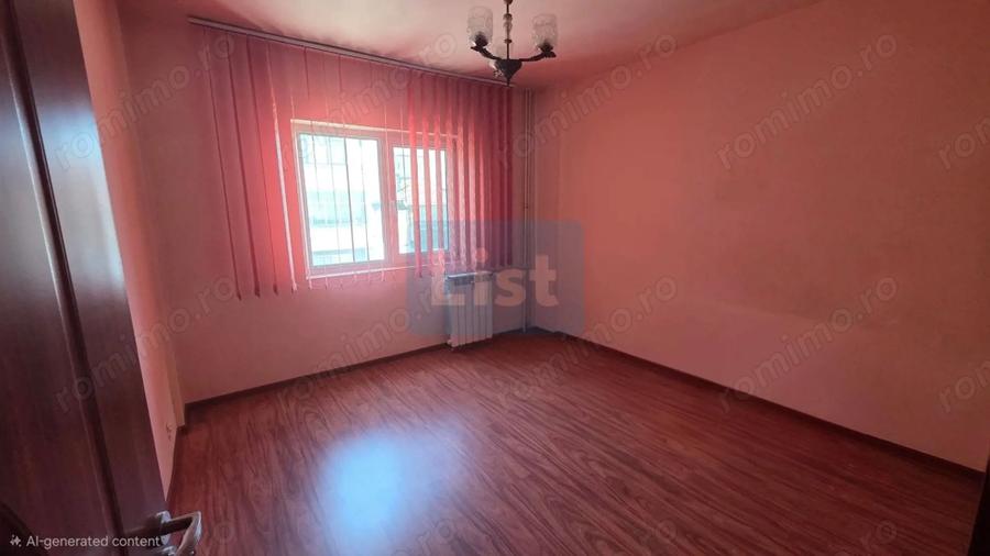 Apartament cu 4 camere decomandat în Sud