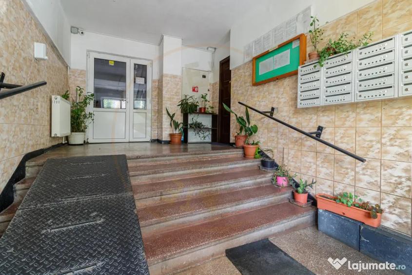 Apartament cu 3 camere decomandat, mobilat în Rahova