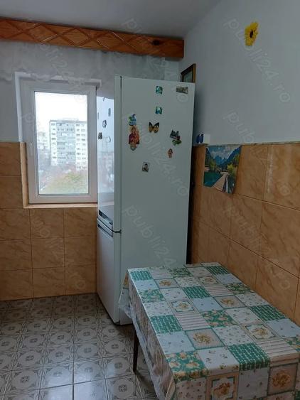 Apartament cu 2 camere decomandat în Micro 5