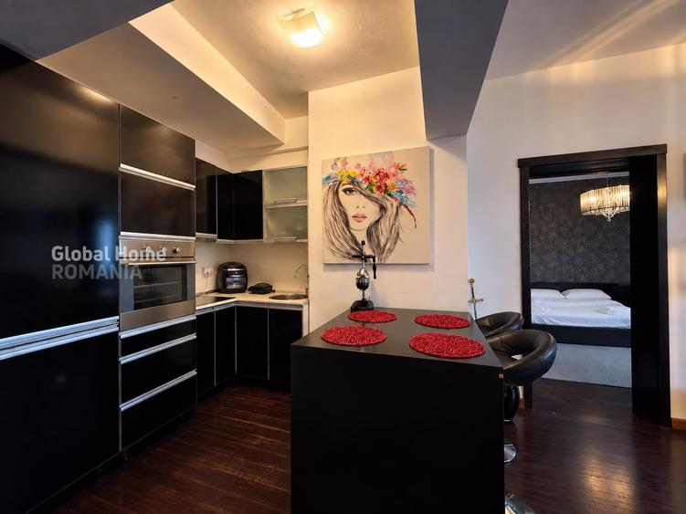 Apartament cu 2 camere semidecomandat, mobilat în Universitate