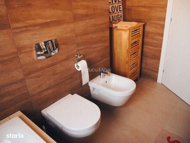 2 camere UltraCentral , mobilat / utilat , finisaje moderne !