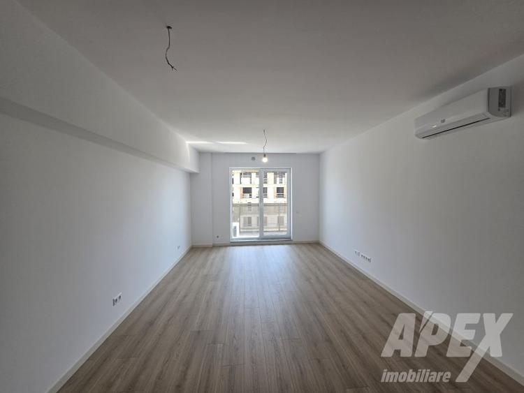 Apartament cu 2 camere decomandat în Drumul Taberei