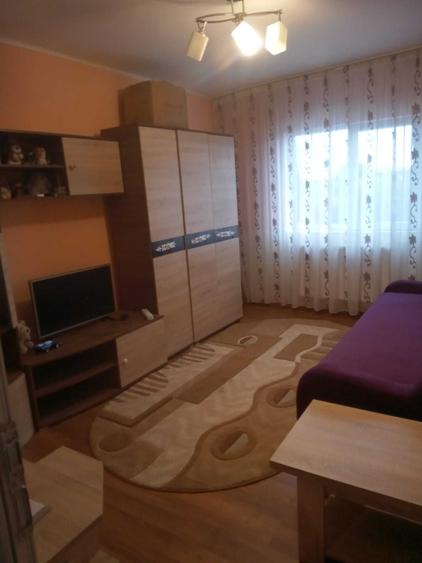 Garsonieră semidecomandată în Central