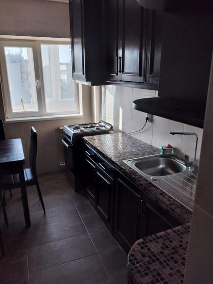 Apartament cu 3 camere decomandat în Beller