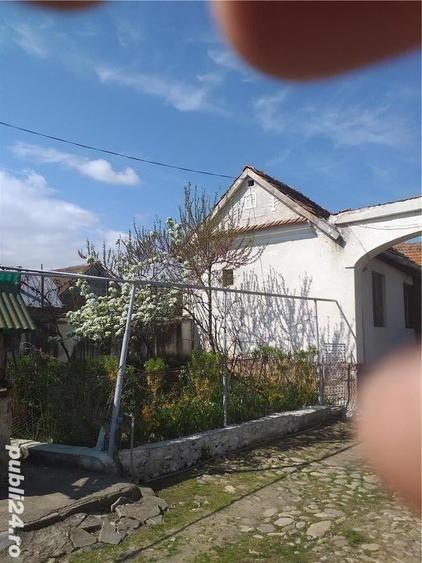 Casă cu 6 camere cu Teren 9000 Mp în Orăștioara de Jos