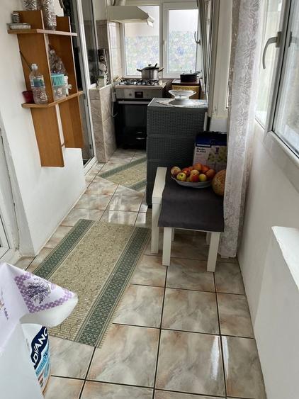 Apartament 3 camere de vanzare - 1