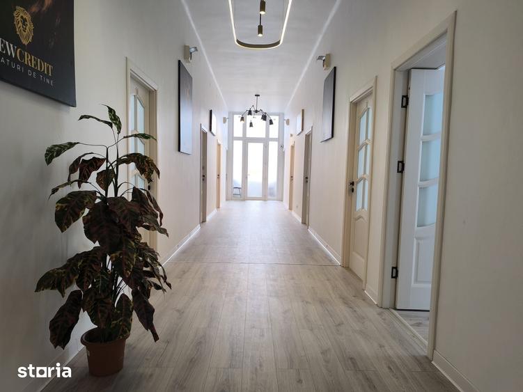 Spațiu comercial, de 809.89 mp, în Gara