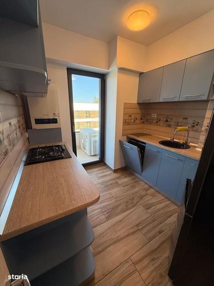 Apartament cu 4 camere, mobilat în Unirii