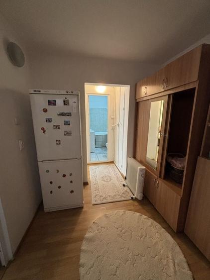 Apartament cu 2 camere decomandat în Exterior Vest