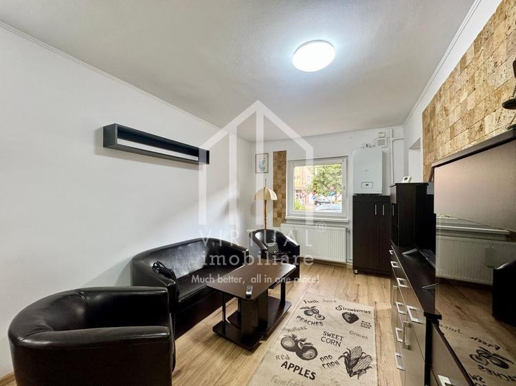 Apartament cu 3 camere semidecomandat, mobilat în Central