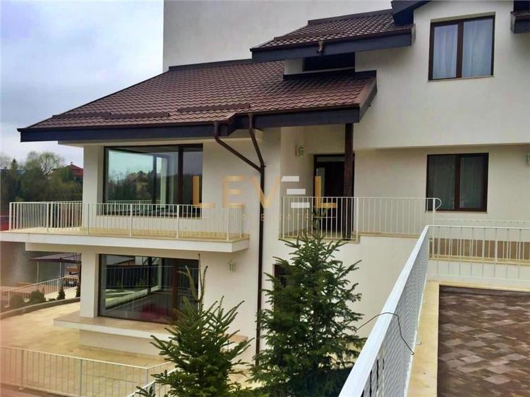 Casă individuală cu 10 camere cu Piscina în Snagov