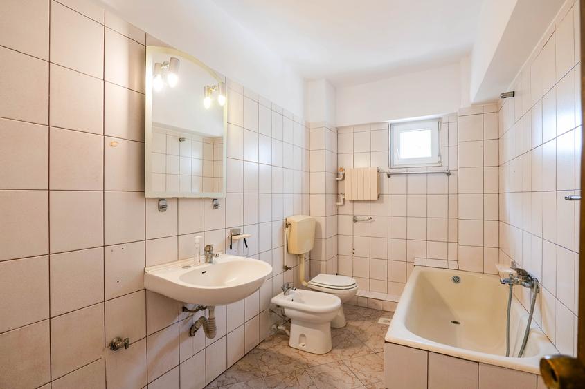 Apartament cu 2 camere decomandat în Unirii