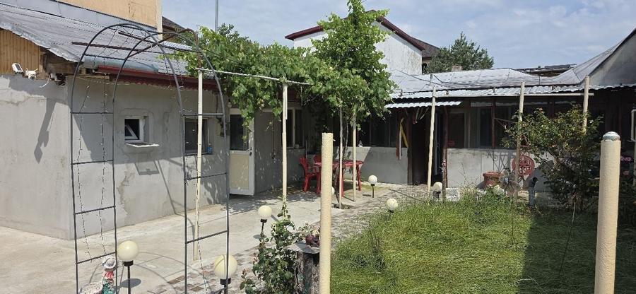 Casă individuală cu 3 camere cu Canalizare în Alexandriei