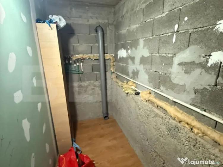 Casă cu 4 camere cu Teren 300 Mp în Burdujeni