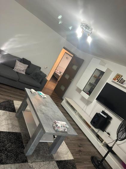 Casă individuală cu 6 camere cu Teren 586 Mp în Fundulea