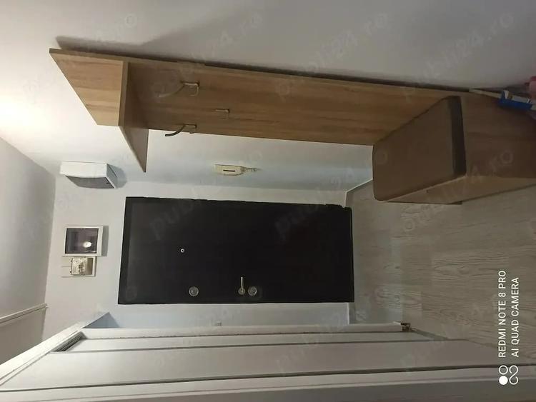 Apartament cu 2 camere nedecomandat în Girocului
