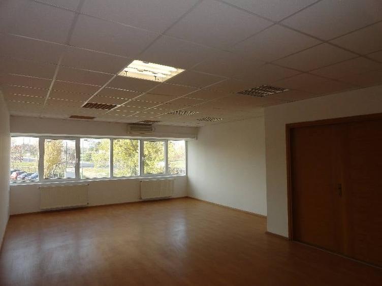 Birou, de 390 mp, în Splaiul Independenței