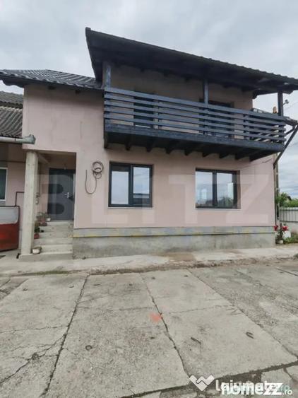 Casă cu 2 camere cu Teren 1400 Mp în Mihai Viteazu