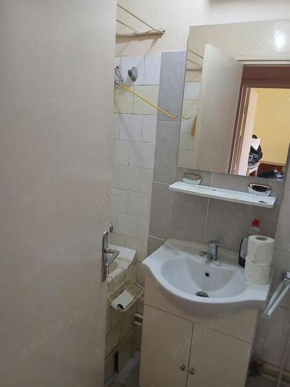 Garsonieră decomandată în Astra