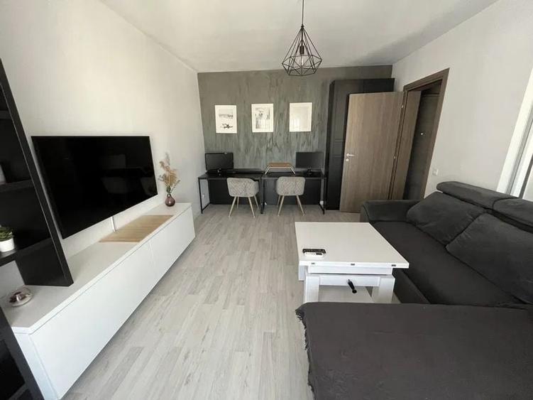 Apartament cu 2 camere decomandat în Lujerului