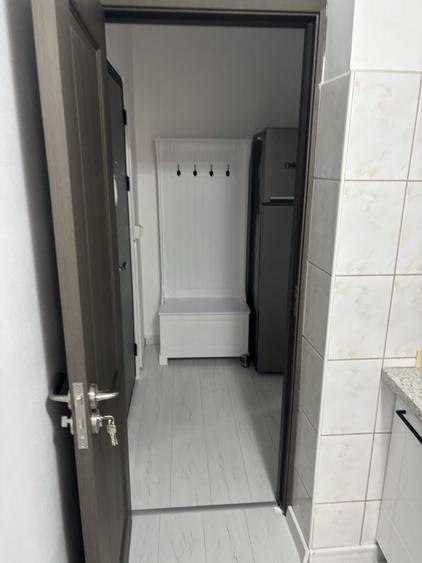 Garsonieră decomandată în Drumul Taberei