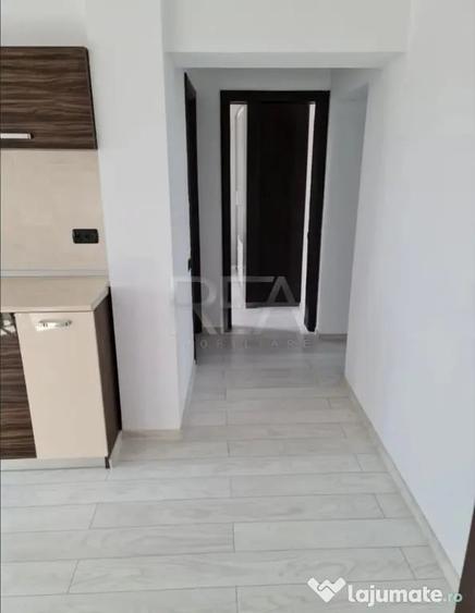 Apartament cu 2 camere decomandat în Panduri