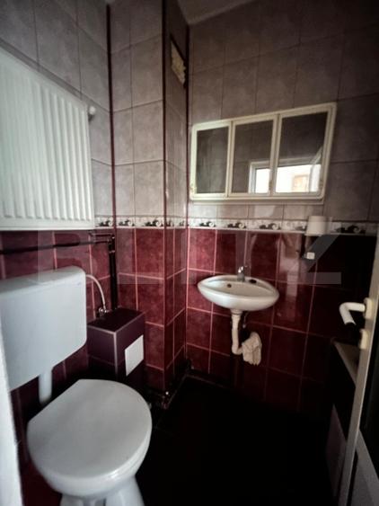 Apartament cu 2 camere semidecomandat, mobilat în Decebal