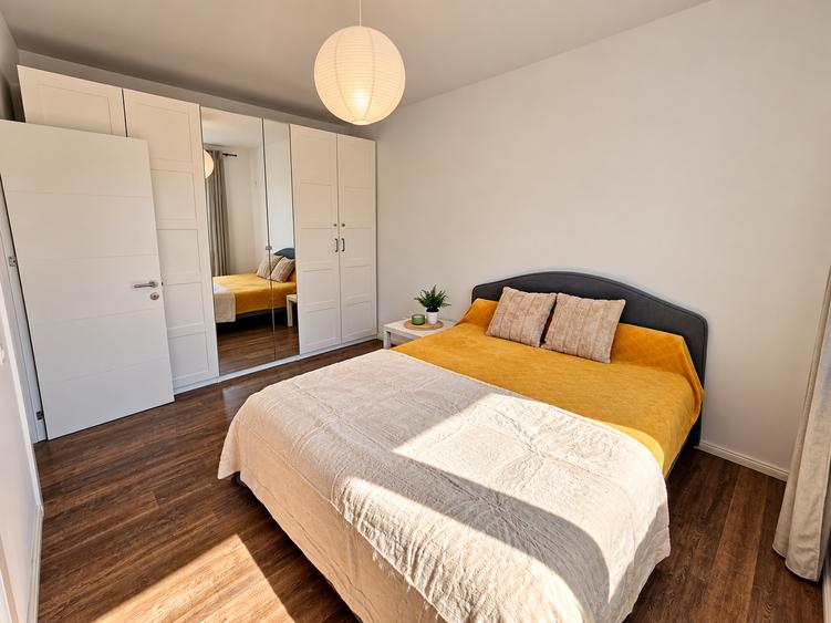 Casă cu 4 camere cu Teren 350 Mp în Tunari