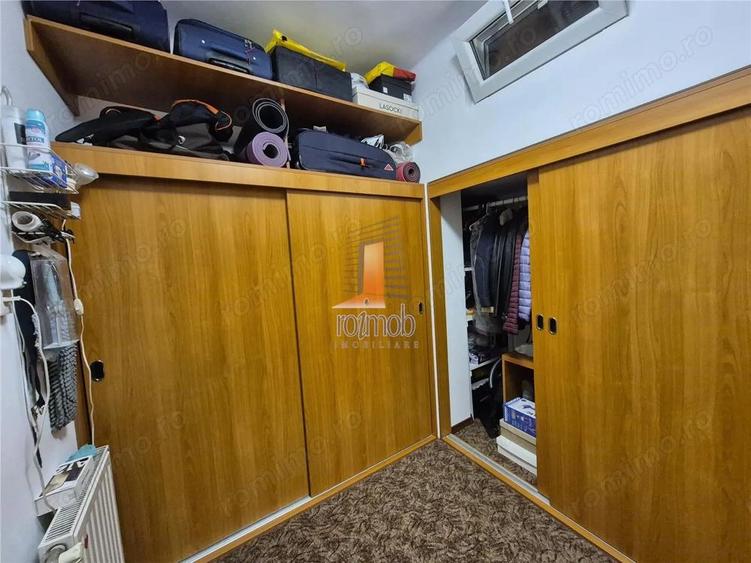 Apartament cu 6 camere în Turda