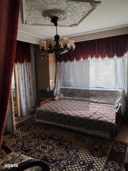 Casă cu 4 camere cu Teren 680 Mp în Comana
