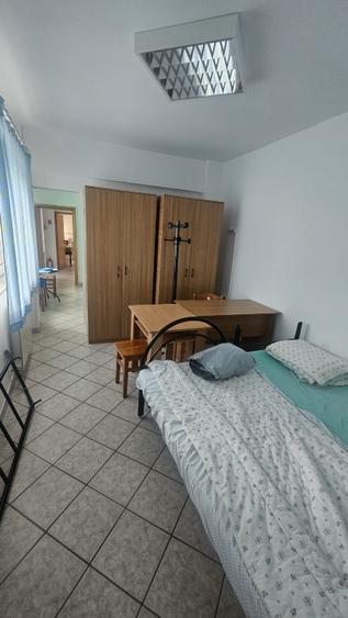 Casă individuală cu 5 camere cu Teren 200 Mp în Turda