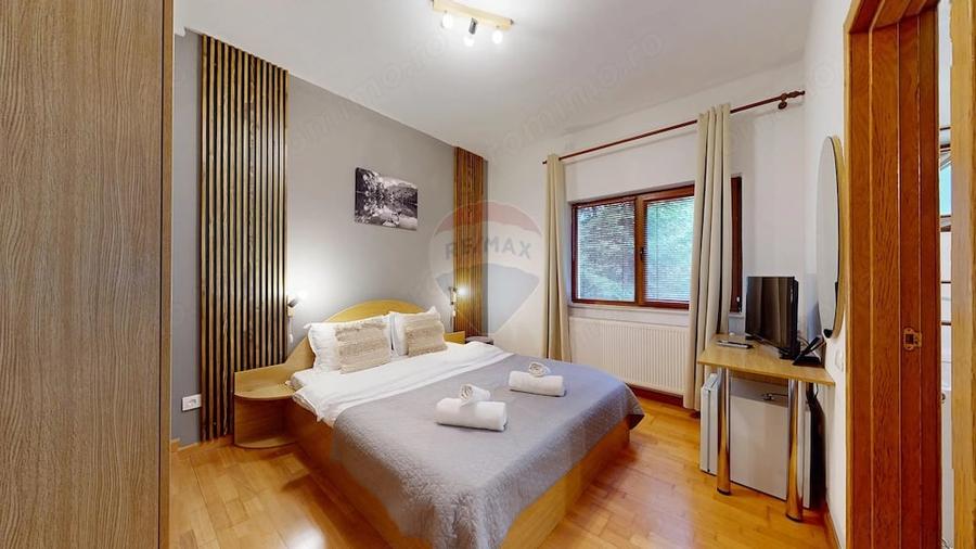 Casă cu 5 camere cu Teren 745 Mp în Cioplea