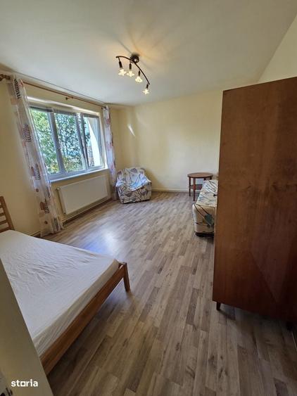 Apartament cu 2 camere, mobilat în Central