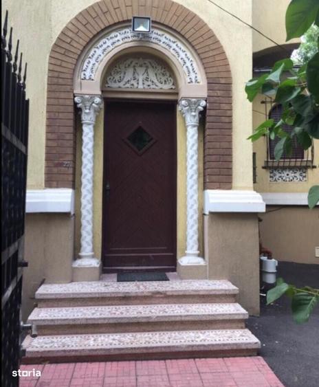 Apartament cu 4 camere în Primăverii