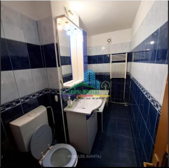 Apartament cu 2 camere decomandat în Central