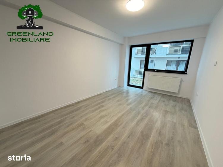 Apartament cu 2 camere decomandat în Podul de Fier