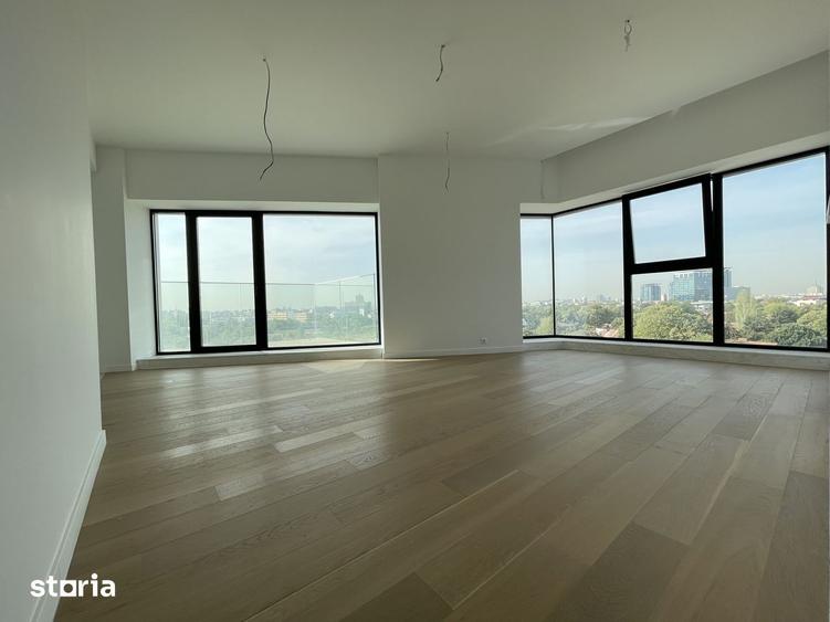 Apartament cu 3 camere semidecomandat în Tei