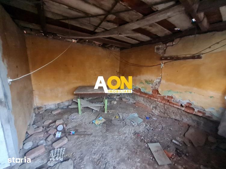 Casă cu 2 camere cu Teren 2619 Mp în Central