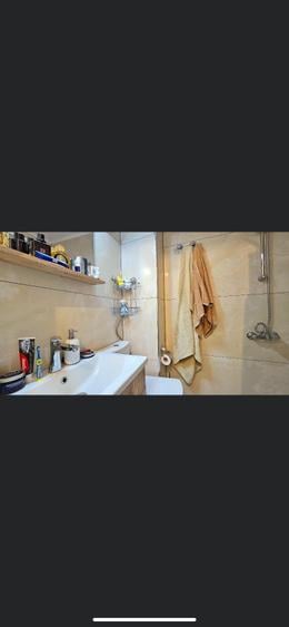 Apartament cu 2 camere semidecomandat în Intim
