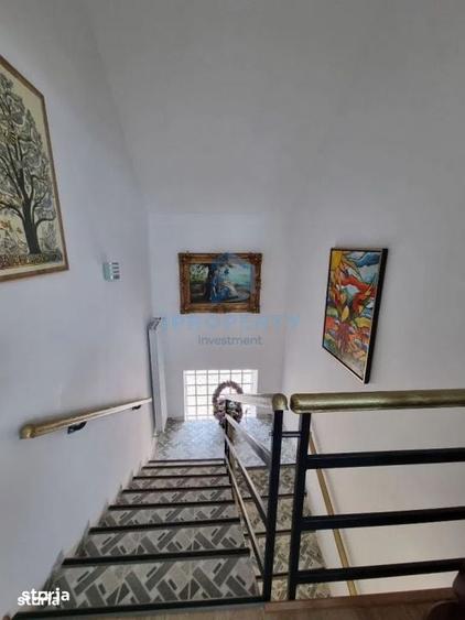 Casă cu 7 camere cu Teren 600 Mp în Fundeni