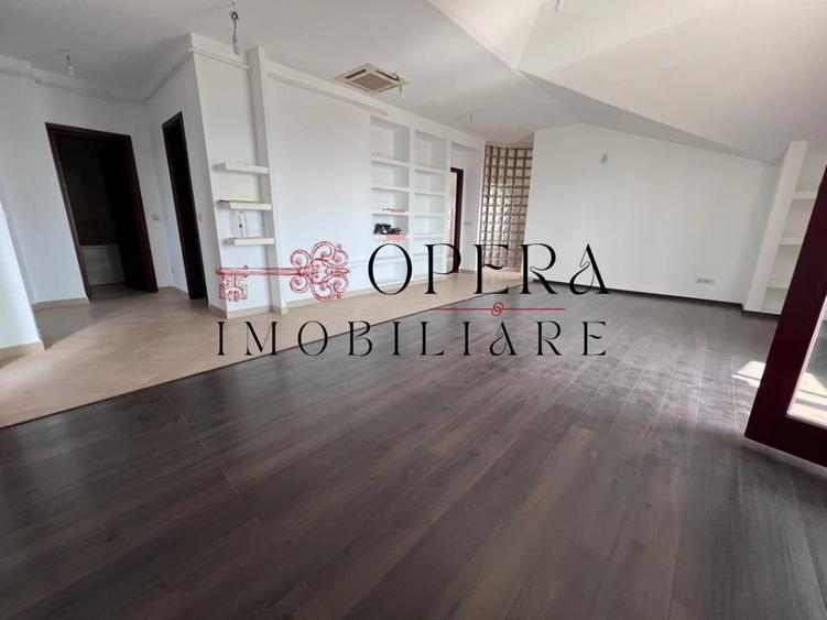 Apartament cu 3 camere decomandat, mobilat în Târgu Cucu