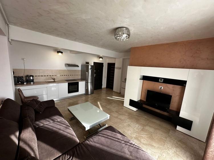 Apartament cu 2 camere decomandat, mobilat în Nord