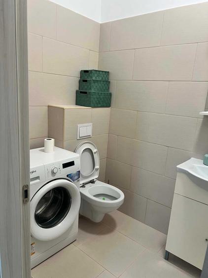 Apartament cu 2 camere semidecomandat în Giroc